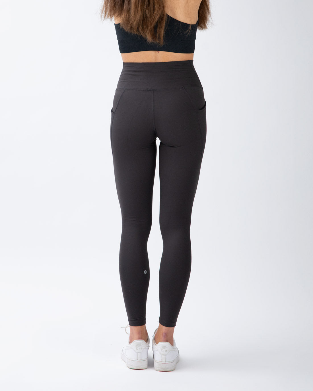 Aero Leggings With Pockets Black