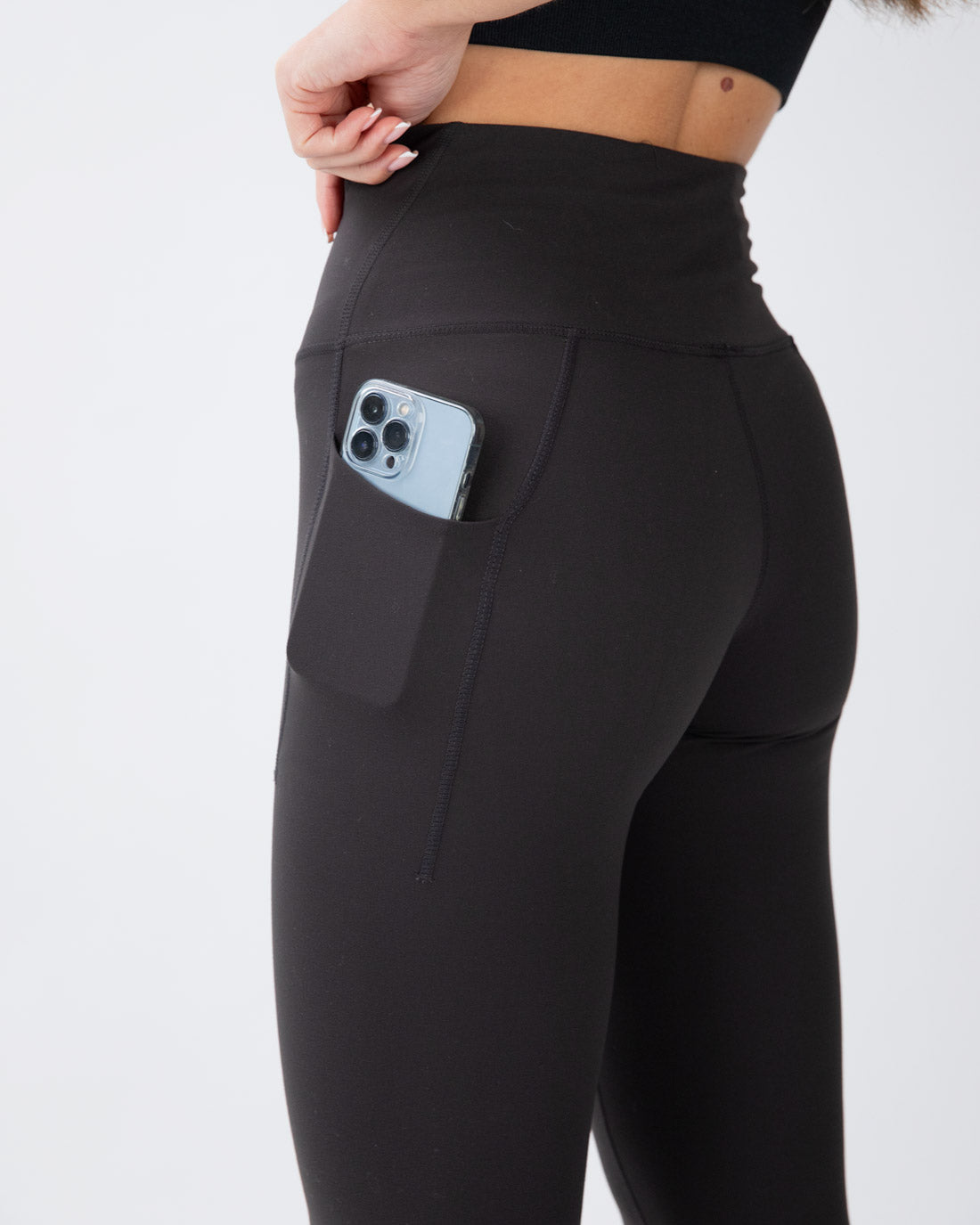 Aero Leggings With Pockets Black