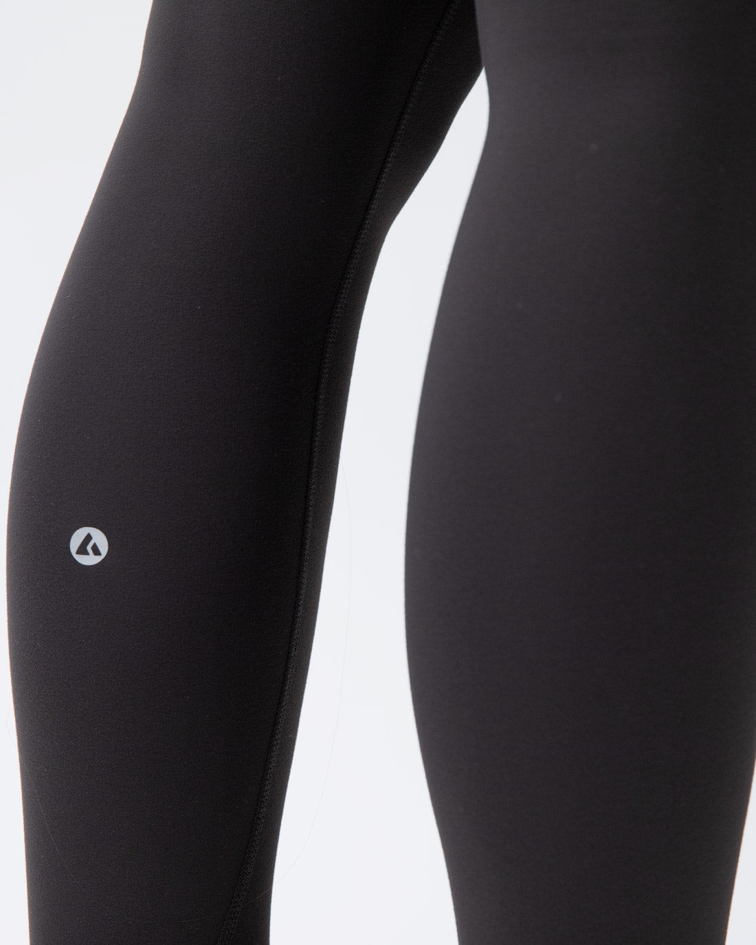 Aero Leggings With Pockets Black