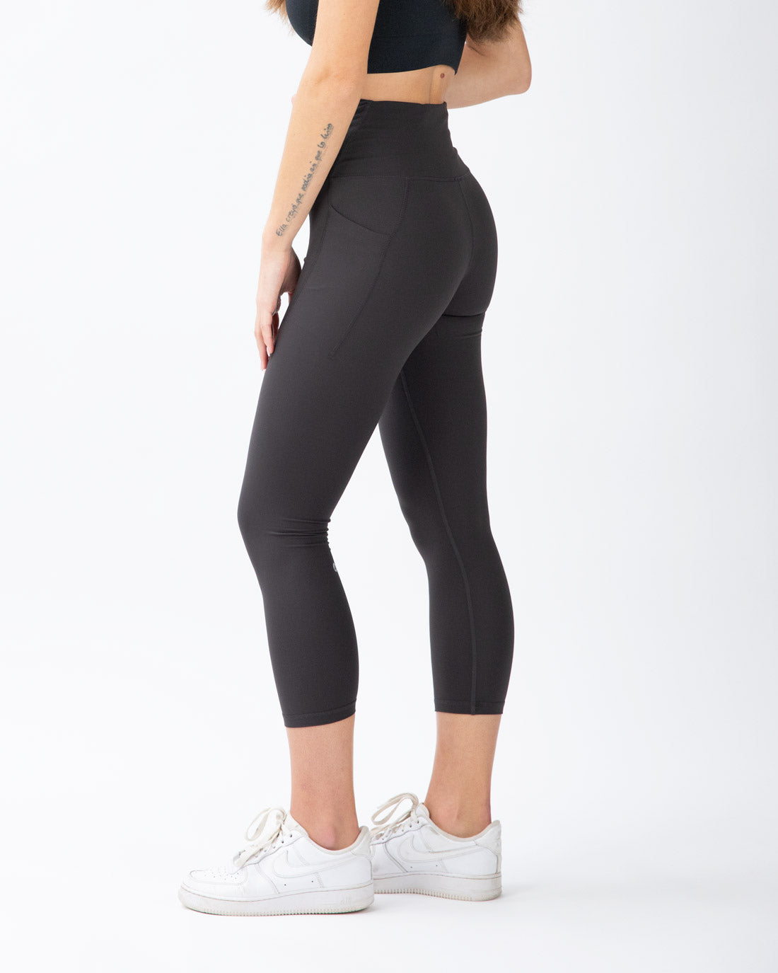 Aero Leggings With Pockets 7/8 Black